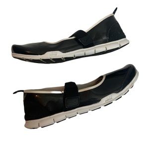 black nike mary jane shoes